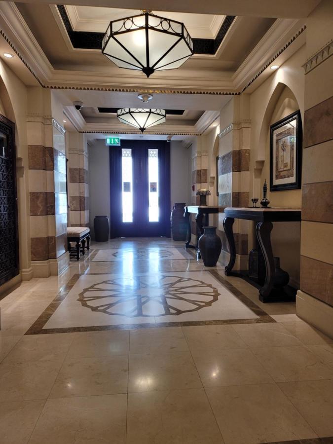 Apartment Burj Area - 5min Walk - Luxury 2 Bedroom Dubai