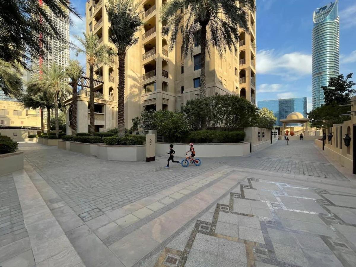 Burj Area - 5min Walk - Luxury 2 Bedroom Apartment Dubai