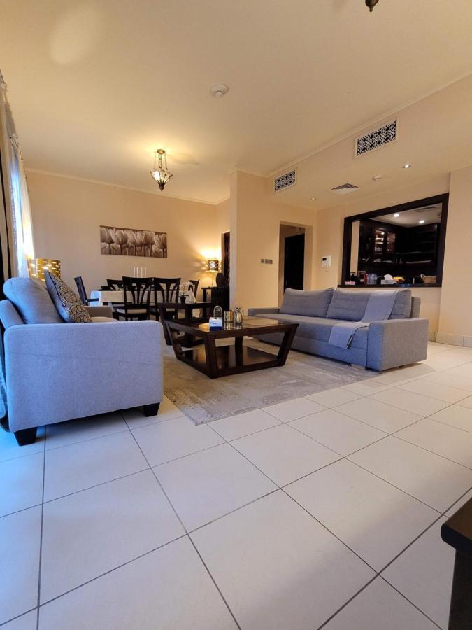 Apartment Burj Area - 5min Walk - Luxury 2 Bedroom