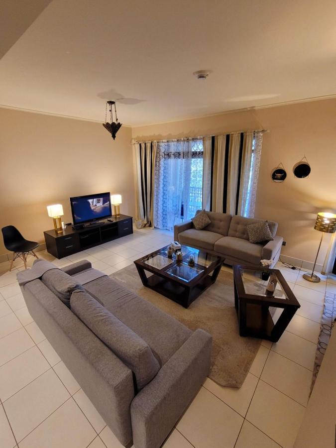 Burj Area - 5min Walk - Luxury 2 Bedroom * Dubai