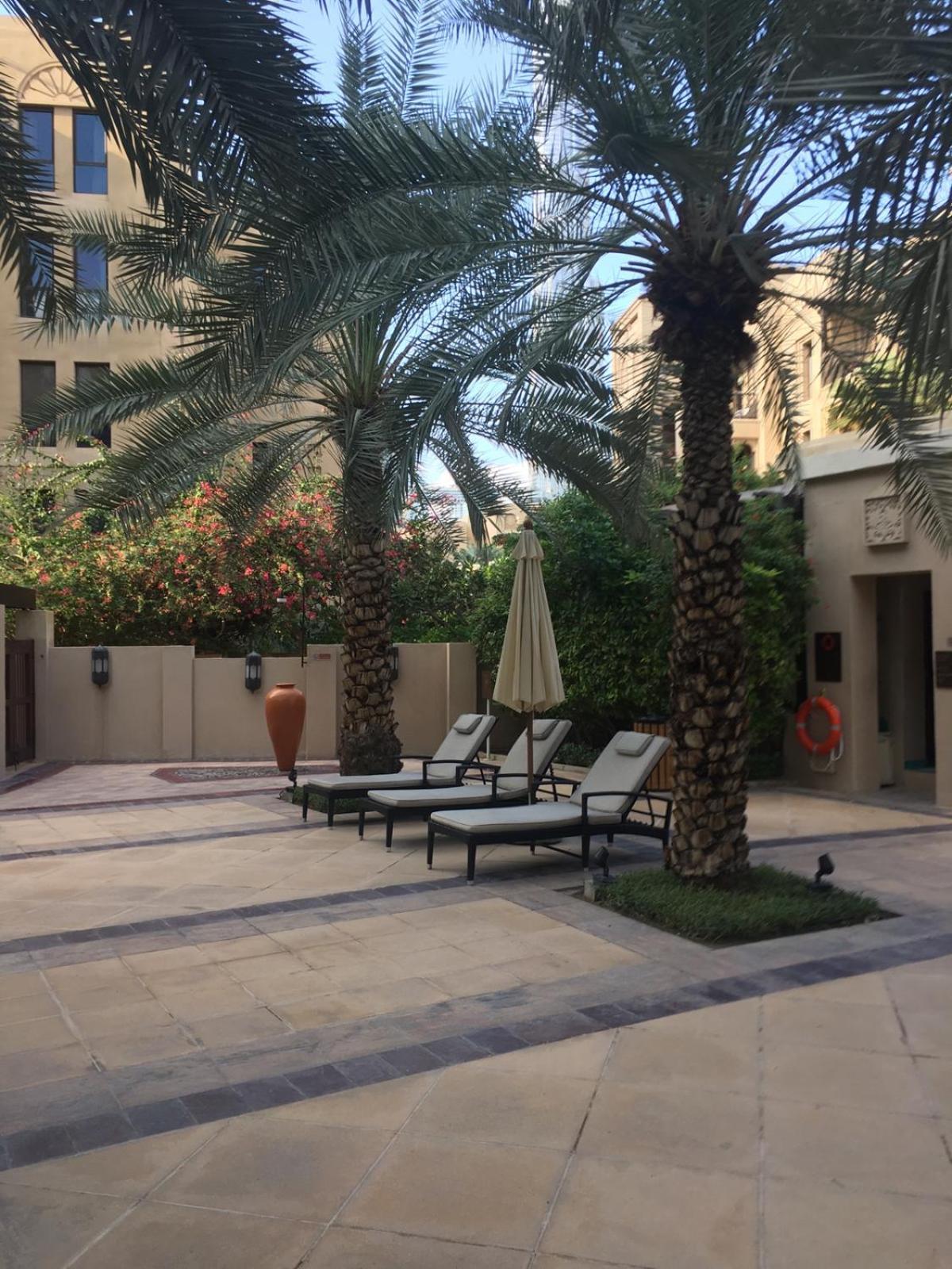 Apartment Burj Area - 5min Walk - Luxury 2 Bedroom Dubai