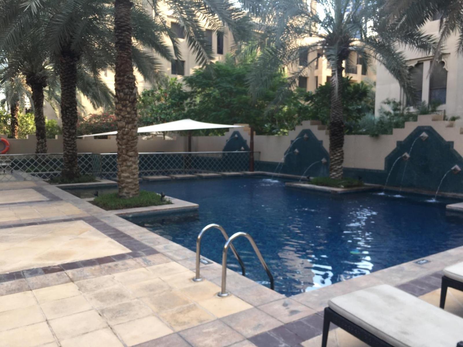 Apartment Burj Area - 5min Walk - Luxury 2 Bedroom Dubai